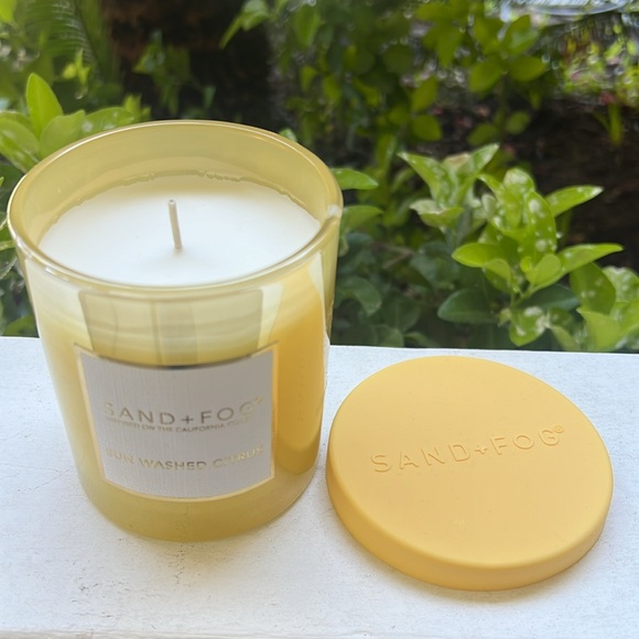 Sun Washed Citrus Scented Candle - Picture 7 of 11
